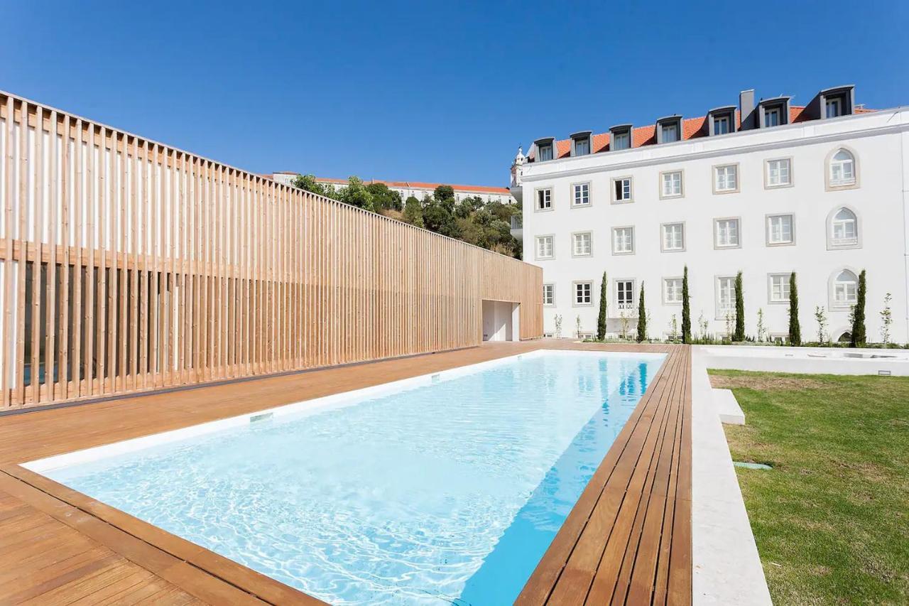 Flh Mouraria Art Apartment With Pool Lisbon Exterior photo